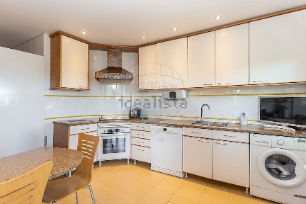 Arrendamento de apartamento T3 na Viso - Francisco Xavier