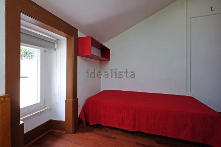 Arrendamento de apartamento T0 na Avenida Sá da Bandeira