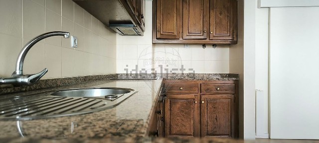 Arrendamento de apartamento T3 na Penedo da Saudade