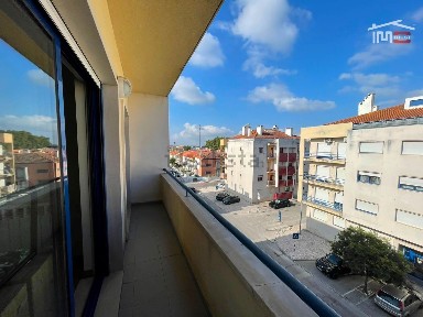 Arrendamento de apartamento T3 no Centro do Montijo