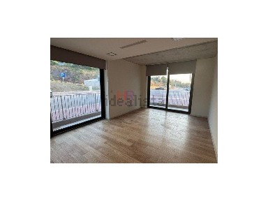 Arrendamento de apartamento T1 em Santa Clara e Castelo Viegas