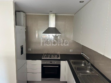 Arrendamento de apartamento T1 na Avenida Elísio de Moura
