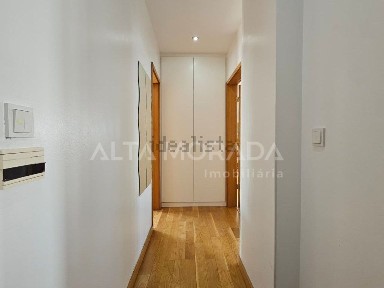 Arrendamento de apartamento T3 no Alto do Seixalinho