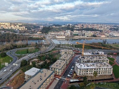 Arrendamento de apartamento T1 em Santa Clara e Castelo Viegas