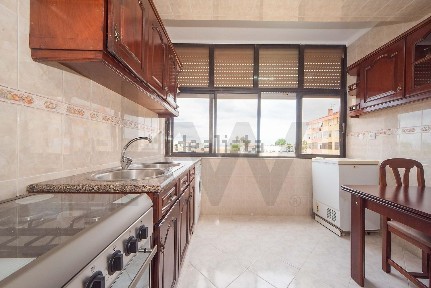Arrendamento de apartamento T2 na Praceta Os Lusíadas