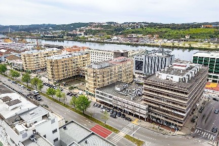 Arrendamento de apartamento T2 na Avenida Fernão de Magalhães