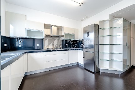 Arrendamento de apartamento T2 na Cova da Piedade