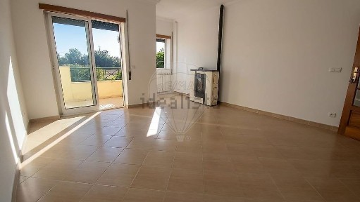 Eiras e São Paulo de Frades, Bairro Loreto