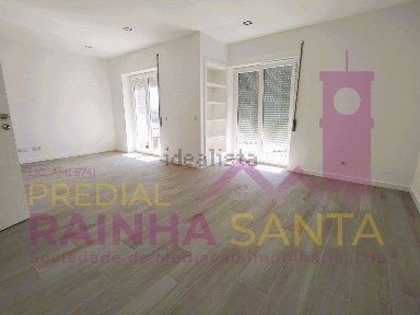 Arrendamento de apartamento T3 em Santa Clara e Castelo Viegas