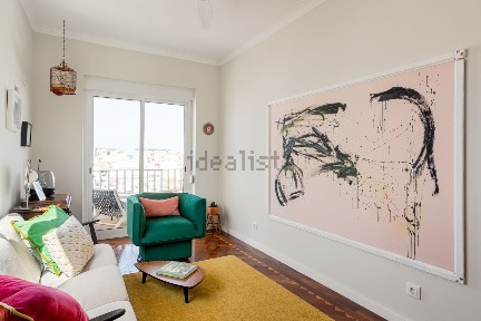 Arrendamento de apartamento T2 na Avenida Doutor Aresta Branco