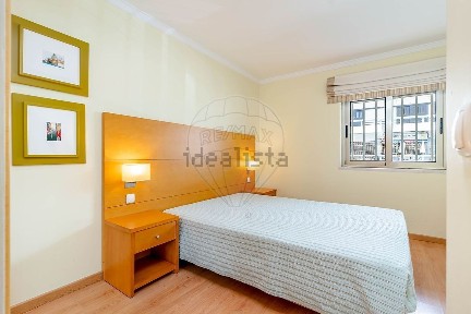 Arrendamento de apartamento T1 na Avenida 25 de Abril