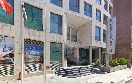 Arrendamento de espaço comercial na Rua de Santa Lúzia