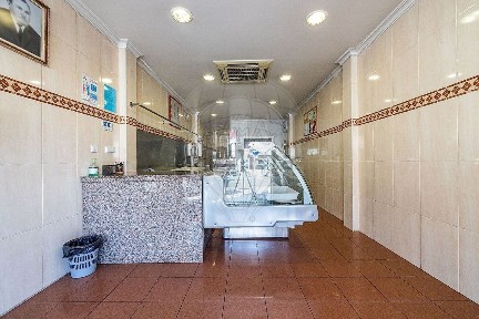 Arrendamento de armazém em Batalha