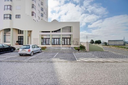 Espaço comercial à venda na Rua Cidade de Seia, 7