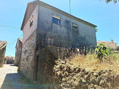 Salto, Rua de Baixo