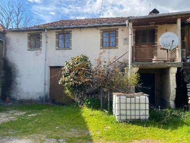 Moradia em banda à venda em São Tomé do Castelo e Justes