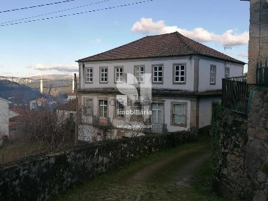 Quinta ou casa rústica à venda em Cumieira