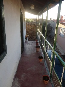 Santa Maria de Emeres, Travessa Raposeira