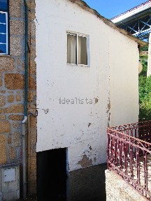 Moradia geminada à venda em Vila Real