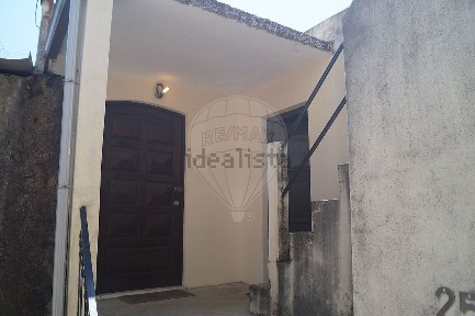 Moradia independente à venda em Sedielos