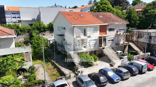 Casa ou moradia à venda na Rua Rodrigo Alvares