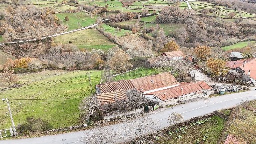 Sezelhe e Covelães, Rua Estrada