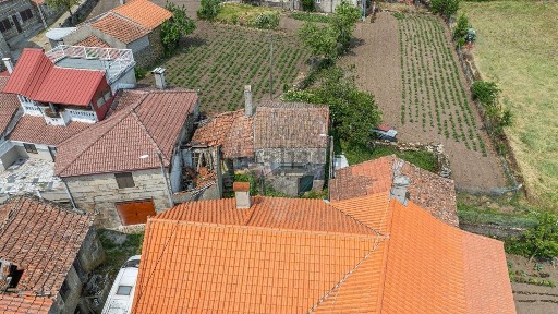 Sarraquinhos, Rua da Igreja