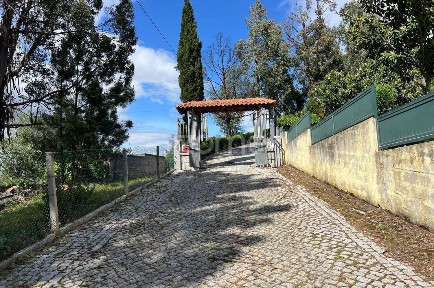 Moradia independente à venda em São Pedro de Agostem