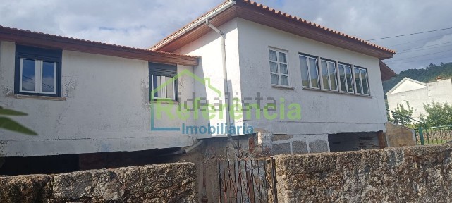 Moradia independente à venda em Loivos e Póvoa de Agrações