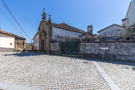 Noura, Rua Cumieira