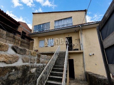 Casa ou moradia à venda na Rua Dragões