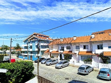 Arrendamento de casa ou moradia na Praia de Francelos - Senhor da Pedra