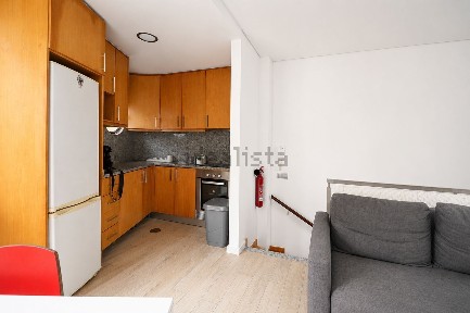 Arrendamento de duplex na Rua de São Brás, 451