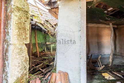 Moradia independente à venda em Lugar de Povo de Freitas s/n
