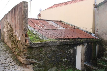Moradia independente à venda em Fontes