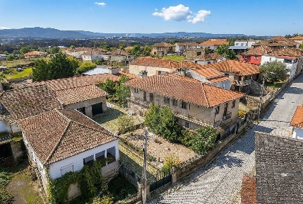 Moradia independente à venda em Vila Verde de Raia