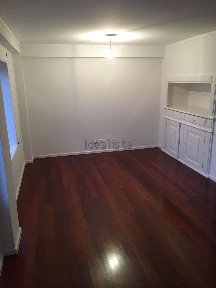 Arrendamento de duplex na Rua da Independência de Guiné, 113