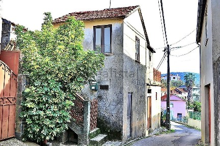 Moradia independente à venda em Sedielos