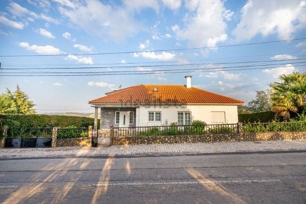 Morgade, Rua Principal