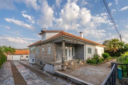 Morgade, Rua Principal