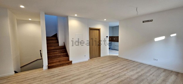 Arrendamento de duplex na Rua de Pedro Hispano, 578