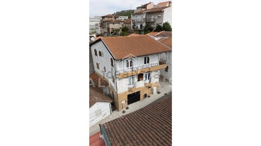 Moradia independente à venda em Vidago