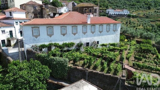 Moradia independente à venda em Vilarinho dos Freires