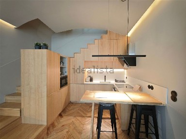 Arrendamento de duplex na Rua Conde São Salvador