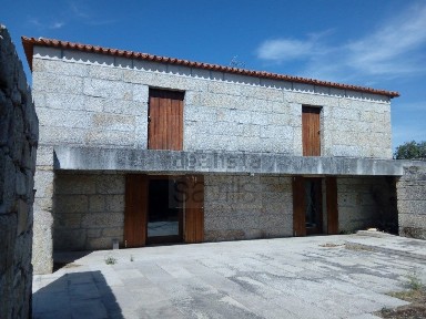 Quinta à venda em Possacos