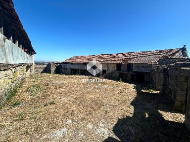 Quinta ou casa rústica à venda em Morgade