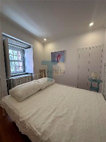 Arrendamento de apartamento T2 na Rua do Poço, 7
