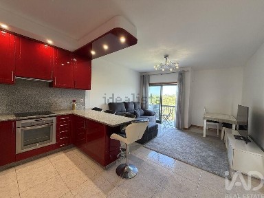 Arrendamento de apartamento T2 em Chafé
