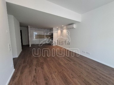 Arrendamento de apartamento T2 na Monserrate