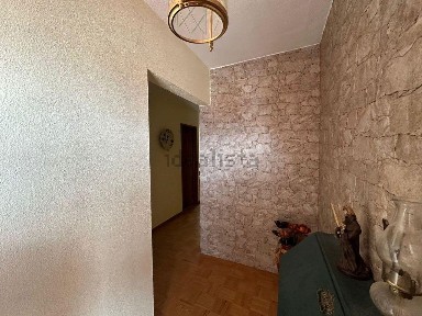Arrendamento de apartamento T2 na Rua do Pinheiro